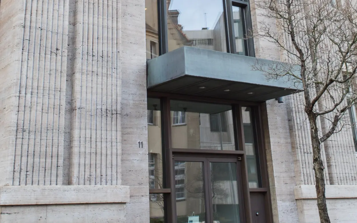 DEVK Büro Oppenheimstraße Eingang