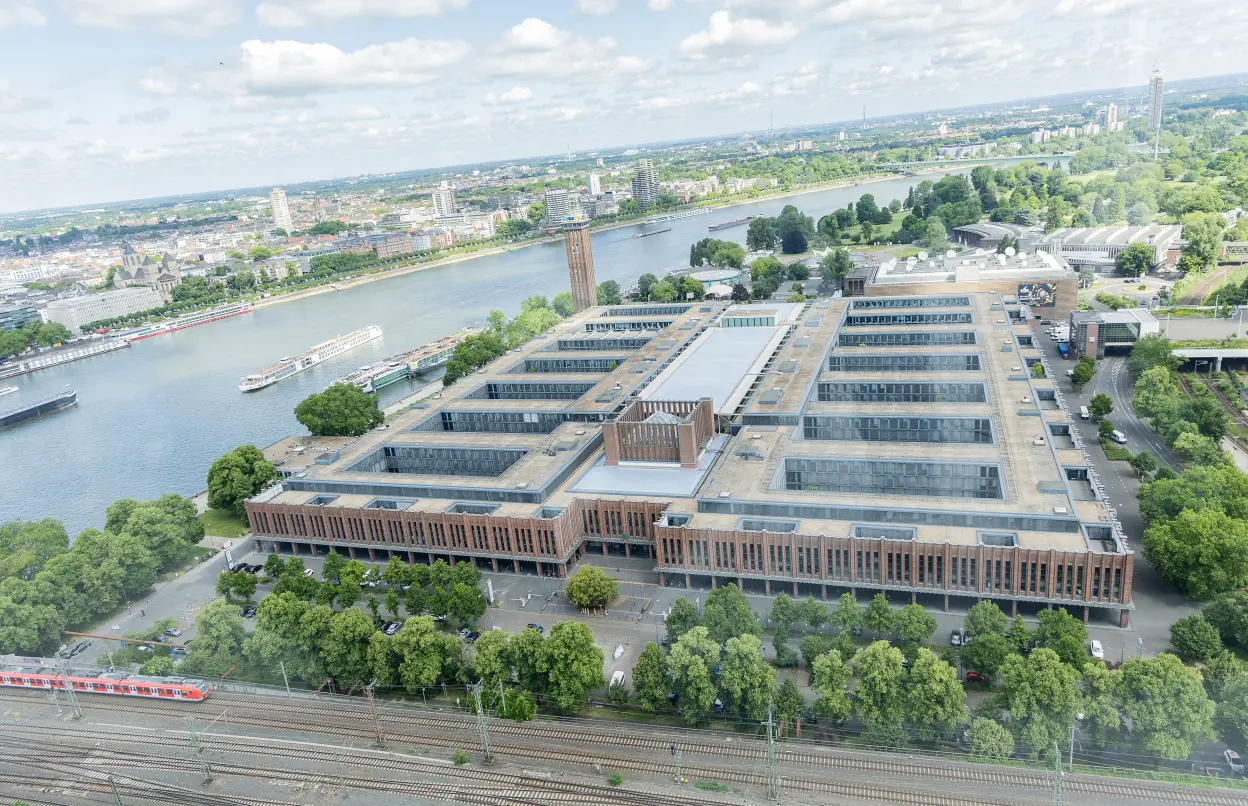 DEVK Zentrale in Köln-Deutz