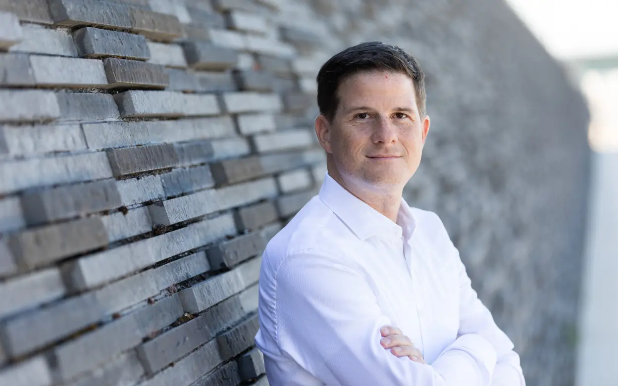 Dr. Michael Zons, Porträt 3