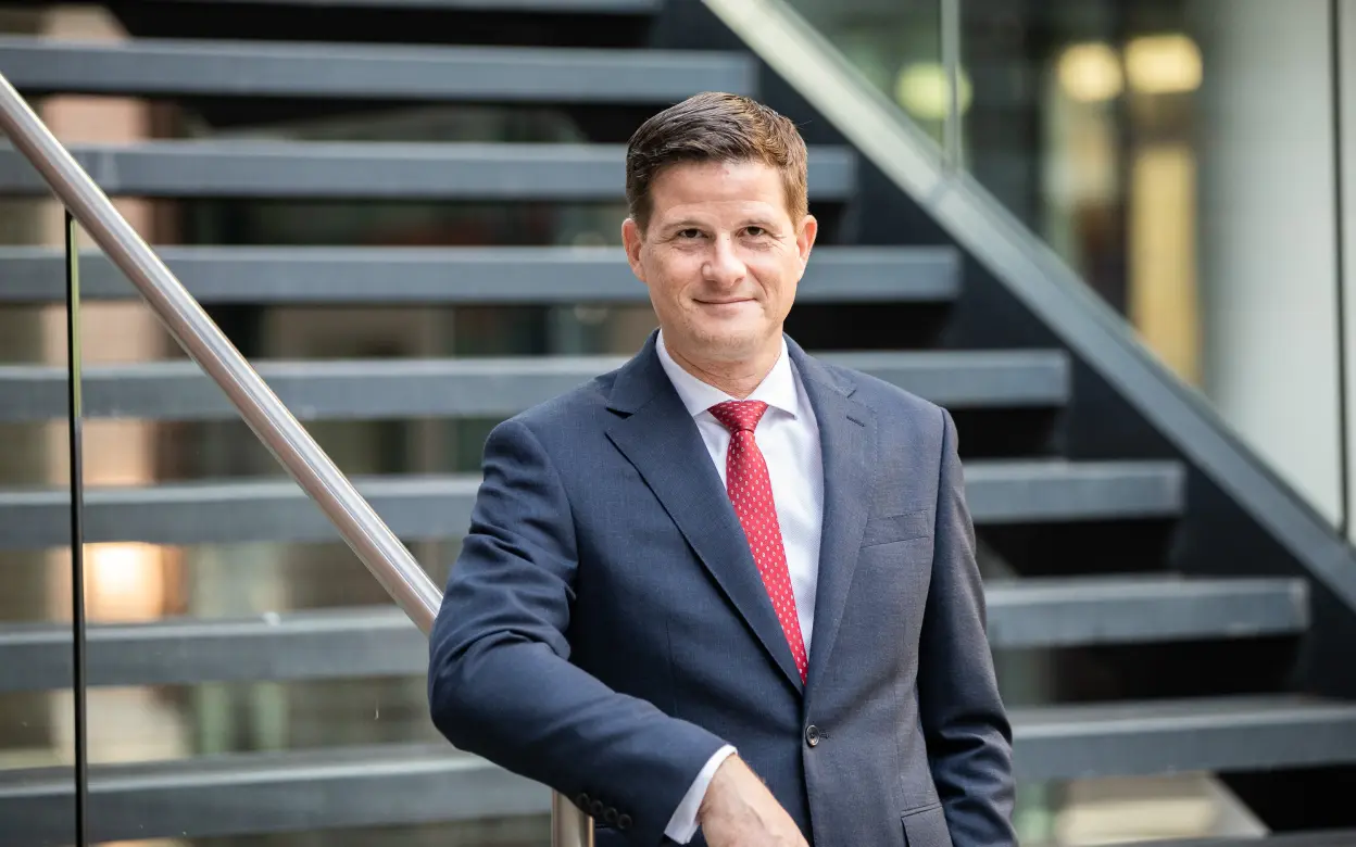 Dr. Michael Zons, Porträt 4