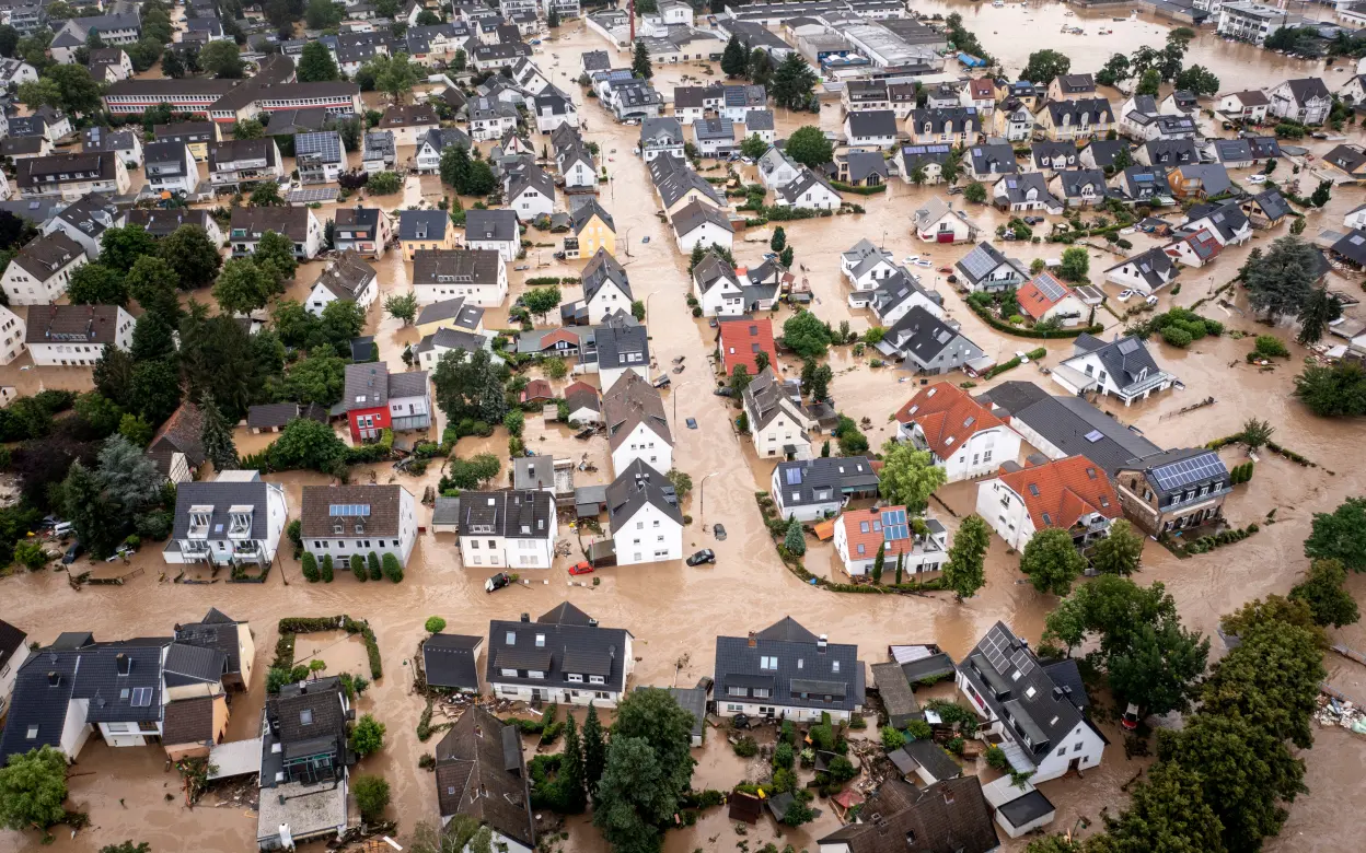 Luftaufnahme von Flutschäden