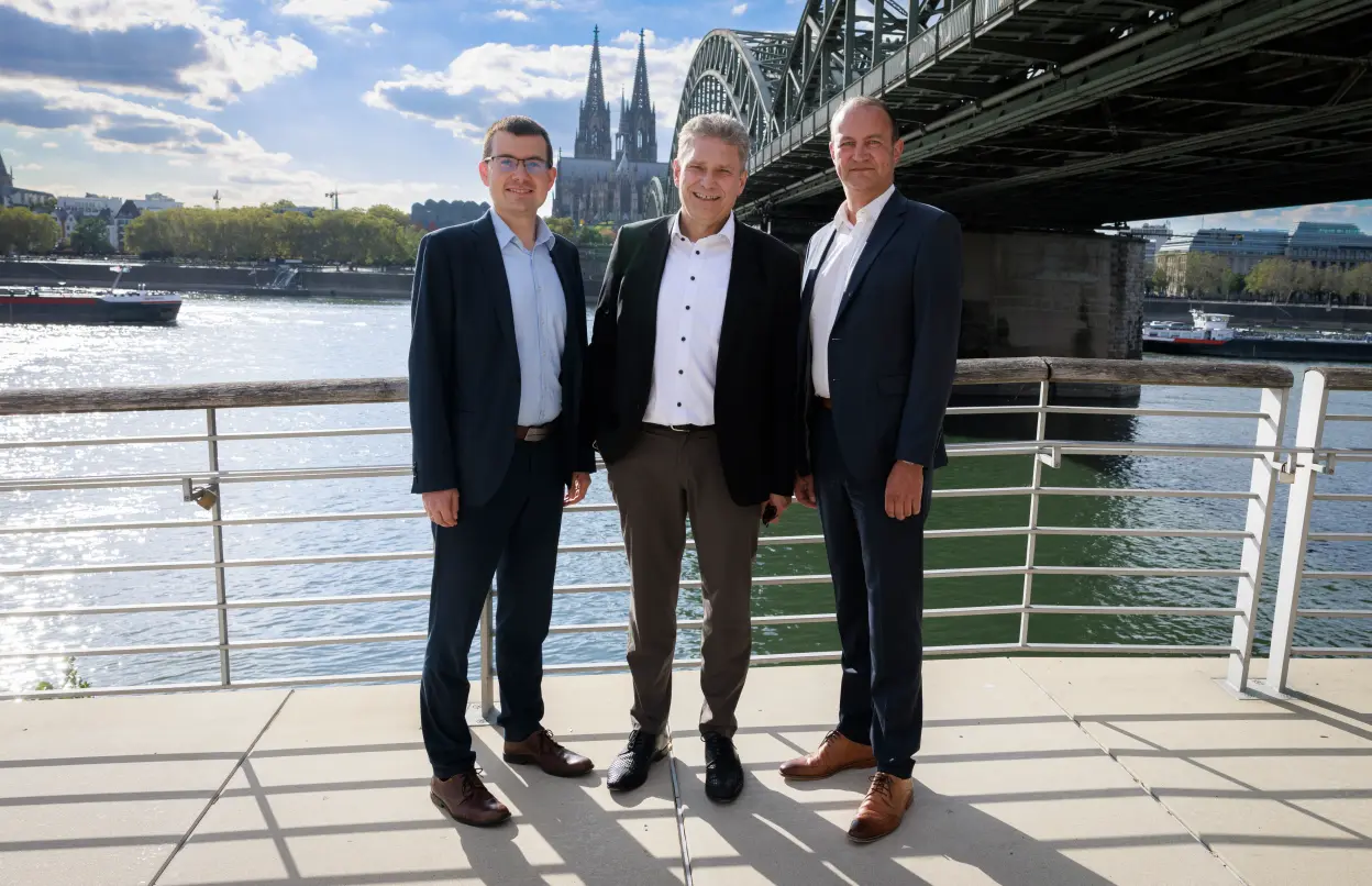 Christoph Kürz, Joachim Gallus und Oliver Wagner (v. l. n. r.), Vorstandsmitglieder DEVK Pensionsfonds-AG 