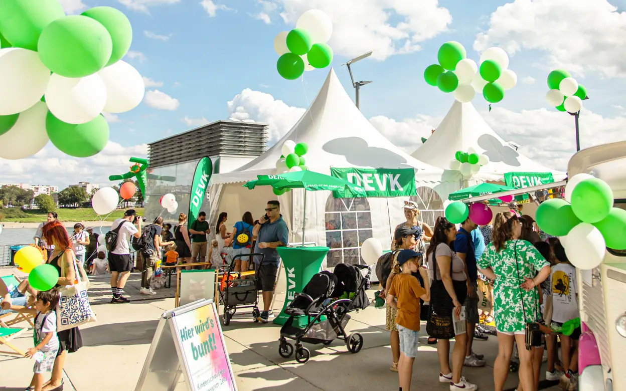 Aktionsstand der DEVK beim Weltkindertag 2023